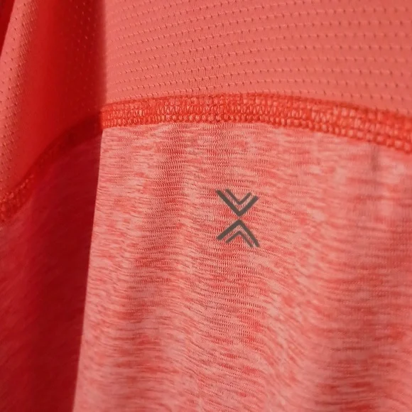 Xersion Razor Back Tank - Picture 3 of 3